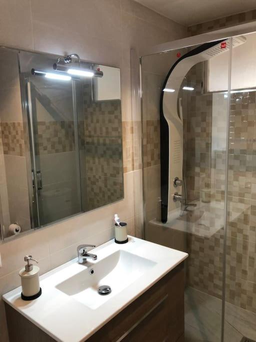 Apartamento Amplio Y Centrico Fuengirola Kültér fotó